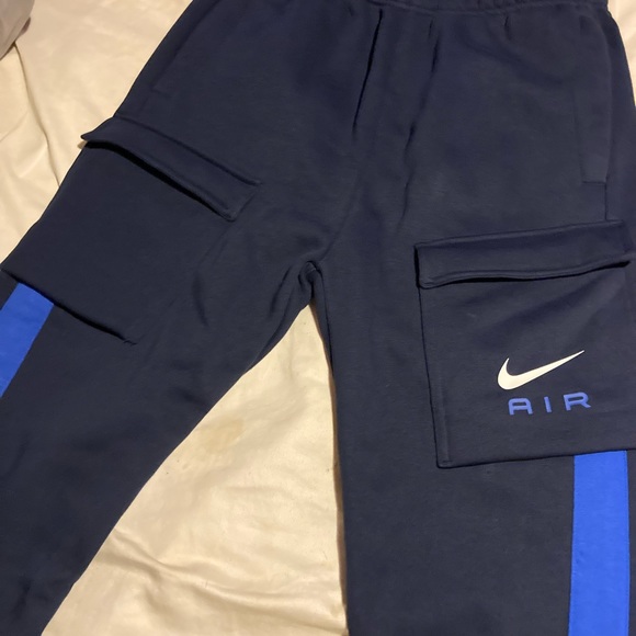 Mens nike joggers - Picture 2 of 5